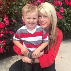 Meet your Posher, Desiree